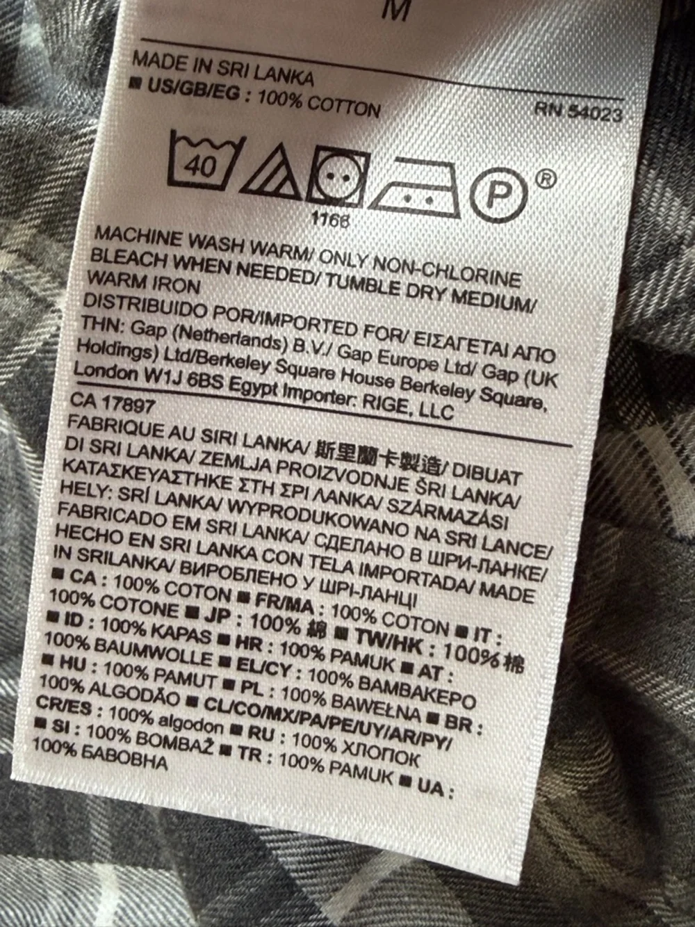 Banana Republic Gray‎ and White Plaid Casual Button-Down Shirt